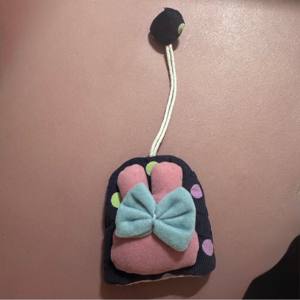 Cute keychain holder